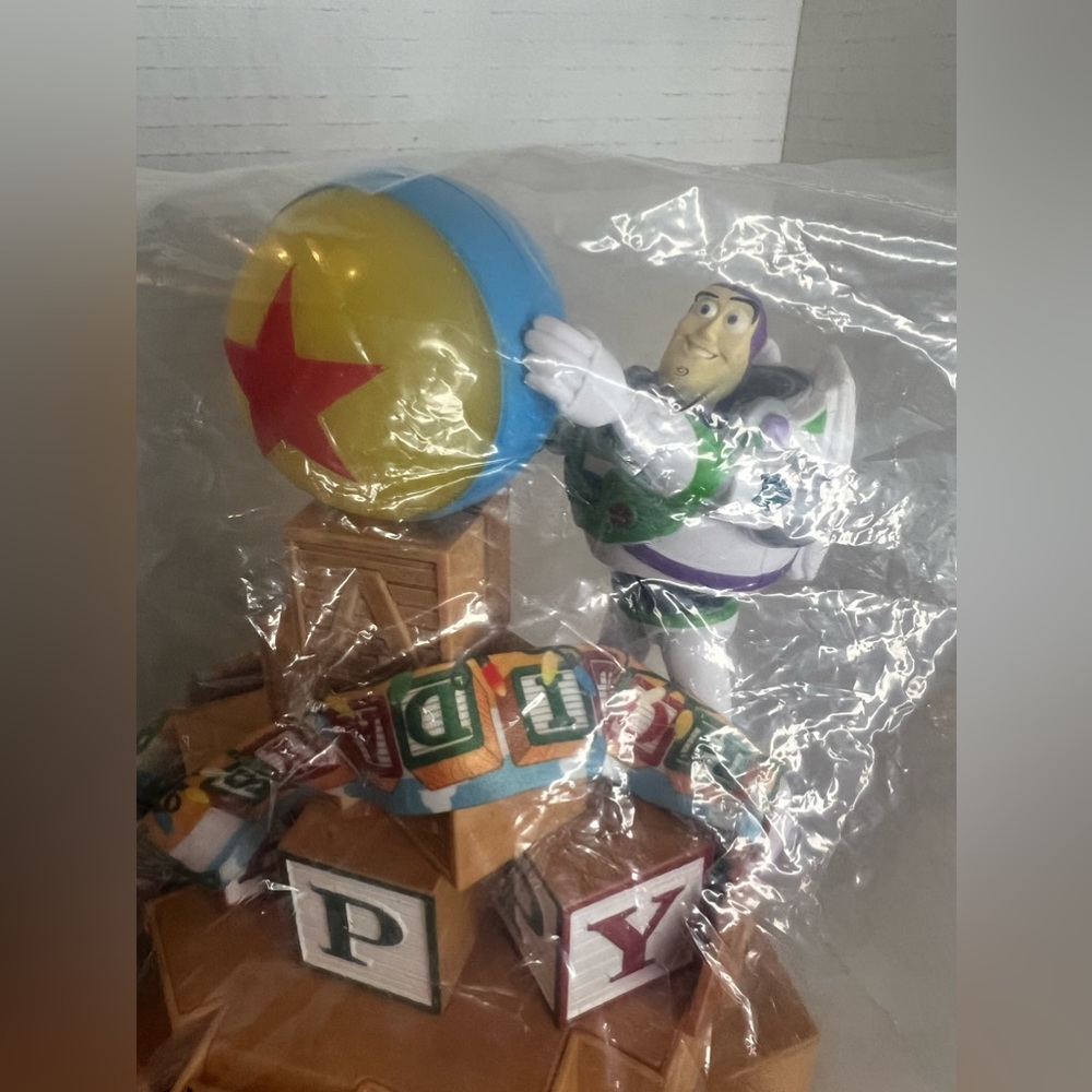 Disney’s Popcorn Bucket Toy Story - Happy Holidays - Picture 6 of 8